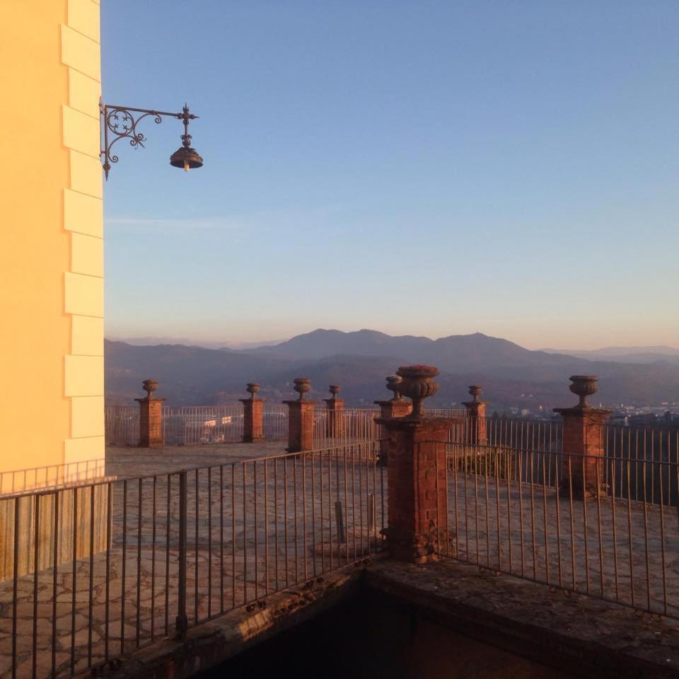 Castello Di Grillano Guest House โอวาดา ภายนอก รูปภาพ
